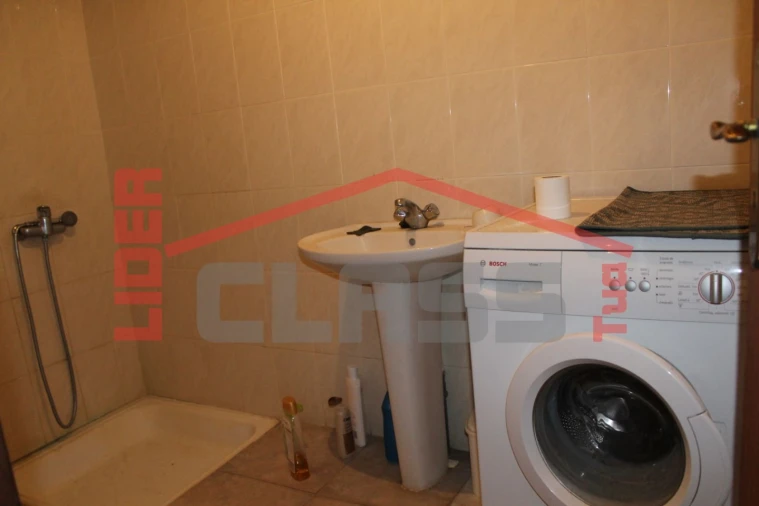 Moradia T3 para Venda em Avantos e Romeu Foto 19