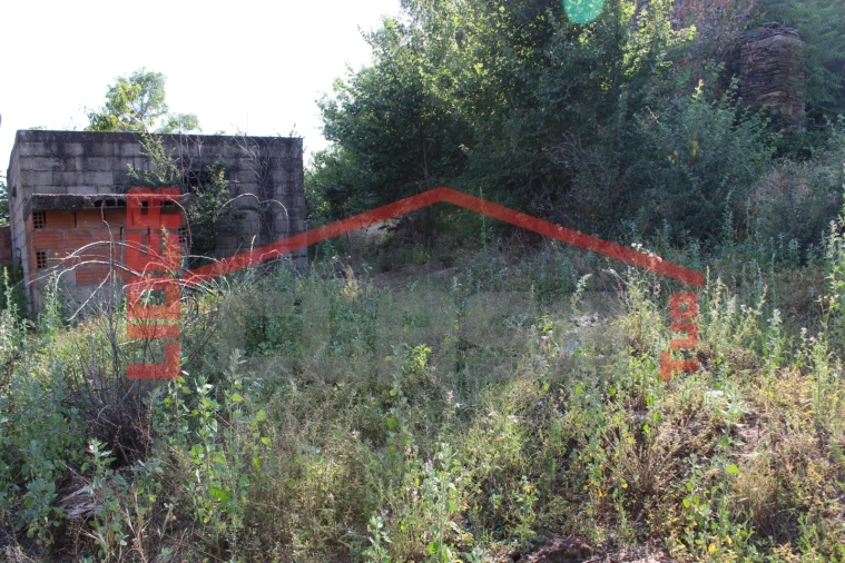 Moradia T3 para Venda em Avantos e Romeu Foto 22