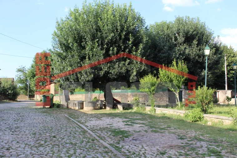 Moradia T3 para Venda em Avantos e Romeu Foto 28