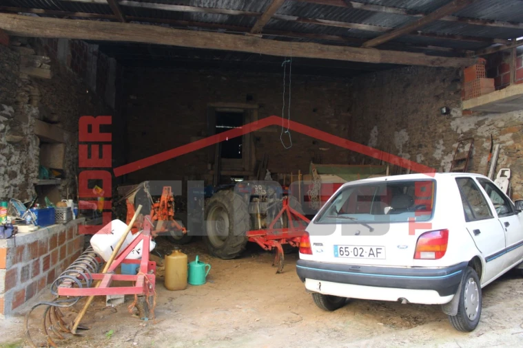 Armazém para Venda em Avantos e Romeu Foto 5