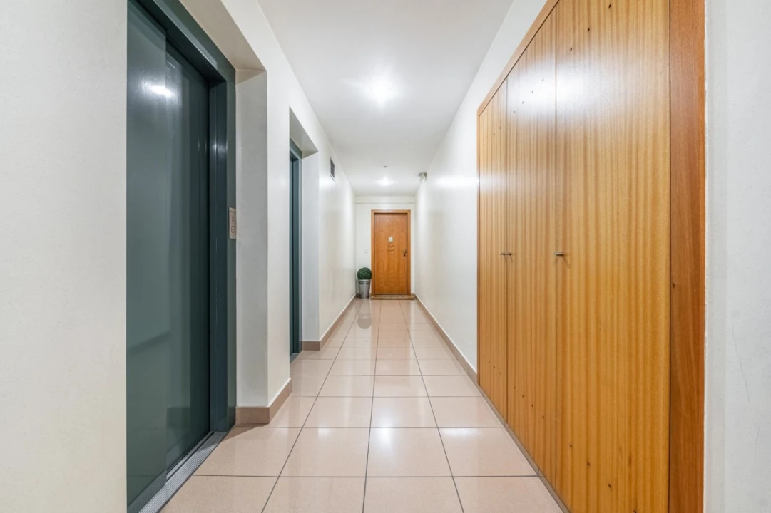 Apartamento T4 para Venda em Braga (Maximinos, Sé e Cividade) Foto 22