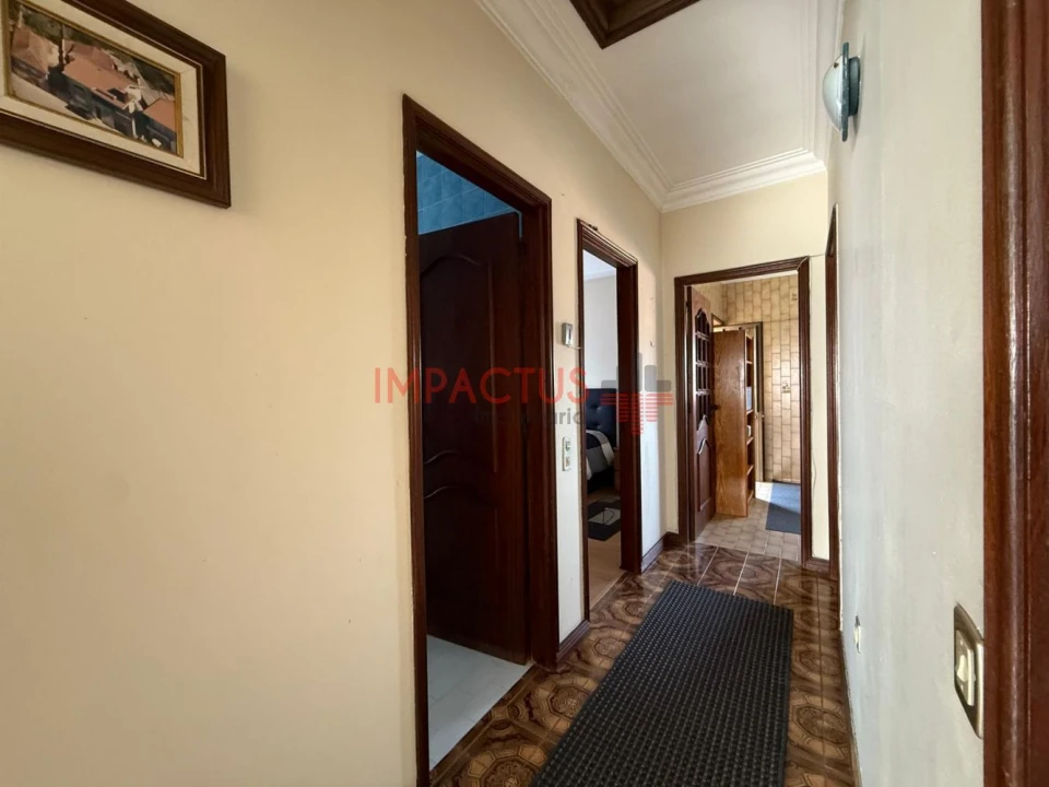 Moradia T5 para Venda em Coronado (São Romão e São Mamede) Foto 7