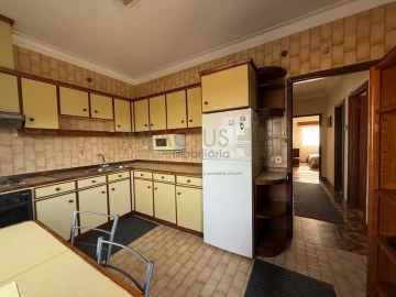 Moradia T5 para Venda em Coronado (São Romão e São Mamede)