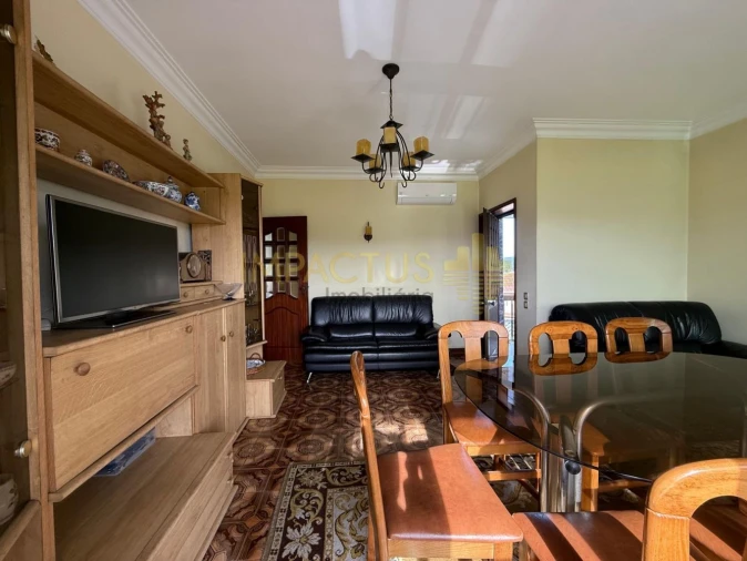 Moradia T5 para Venda em Coronado (São Romão e São Mamede)