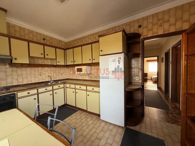 Moradia T5 para Venda em Coronado (São Romão e São Mamede) Foto 6