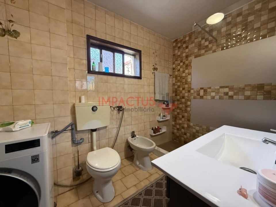 Moradia T5 para Venda em Coronado (São Romão e São Mamede) Foto 22