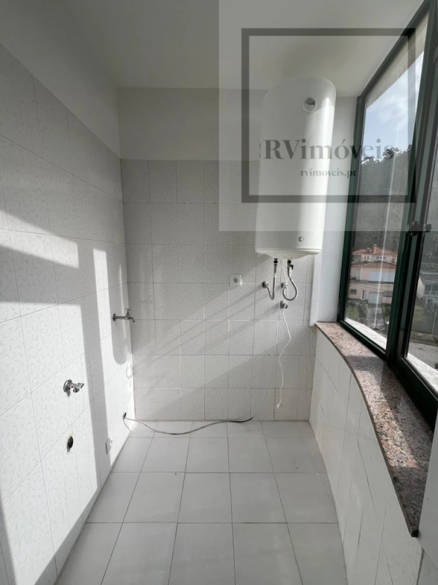 Apartamento T3 para Venda em Darque Foto 38