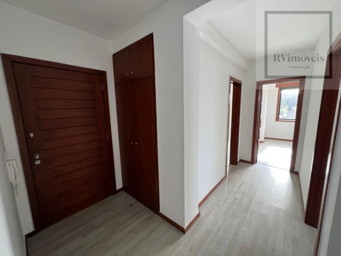 Apartamento T3 para Venda em Darque Foto 31