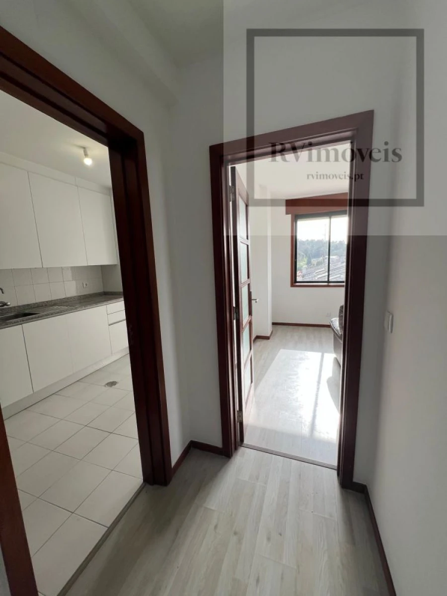 Apartamento T3 para Venda em Darque Foto 34