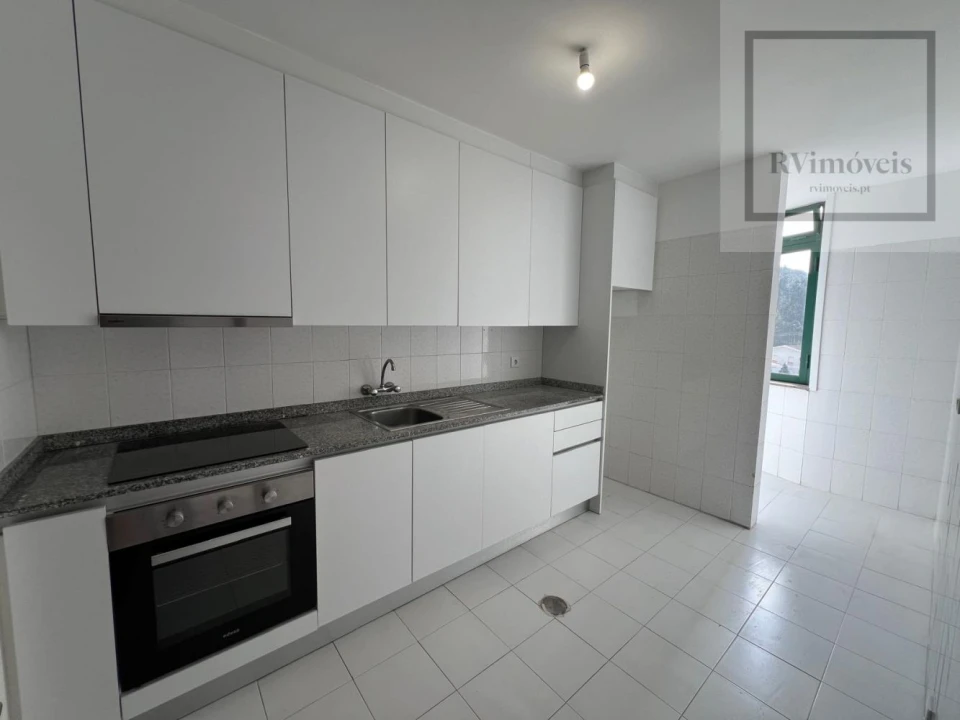 Apartamento T3 para Venda em Darque Foto 35