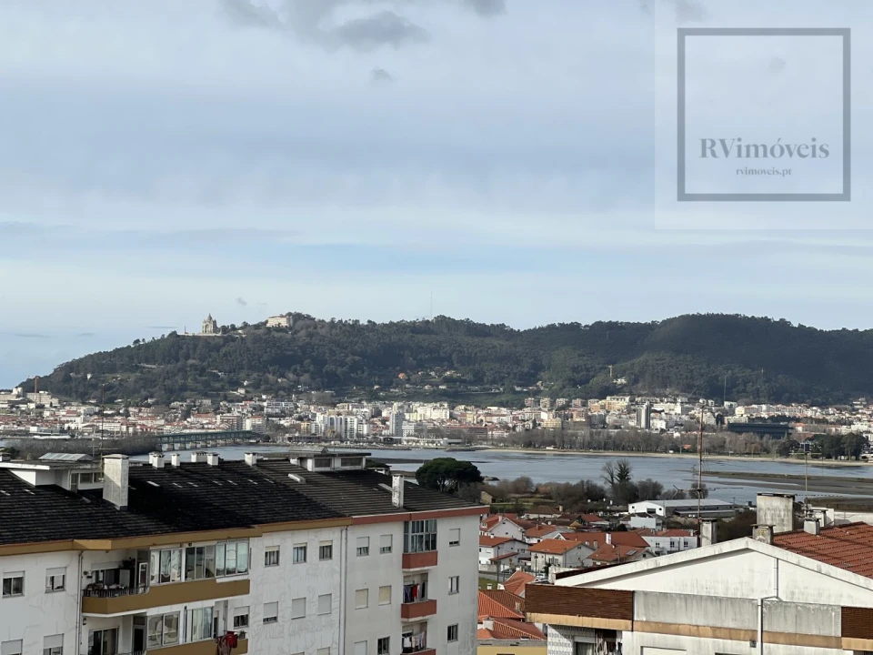 Apartamento T3 para Venda em Darque Foto 2