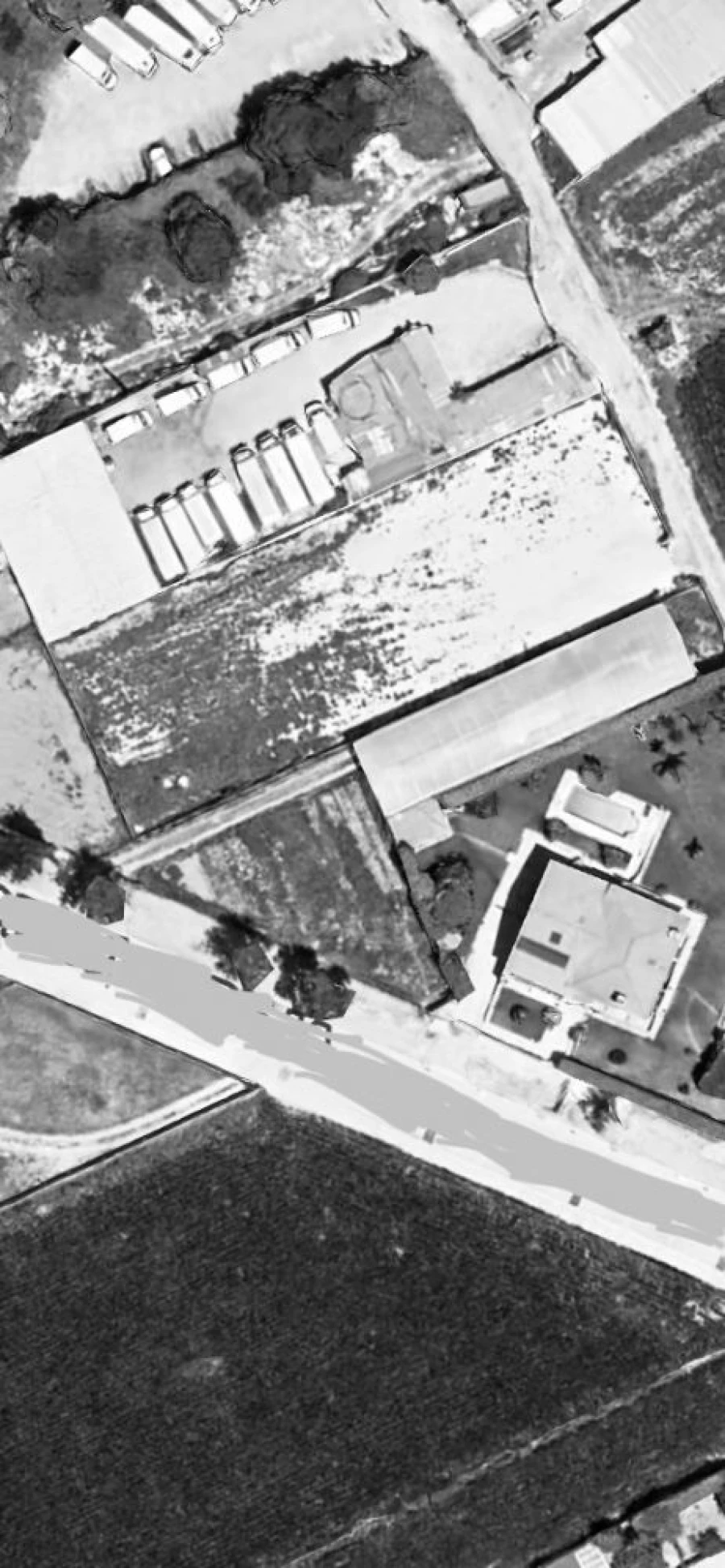 Terreno para Arrendamento em Vila Nova da Telha Foto 10