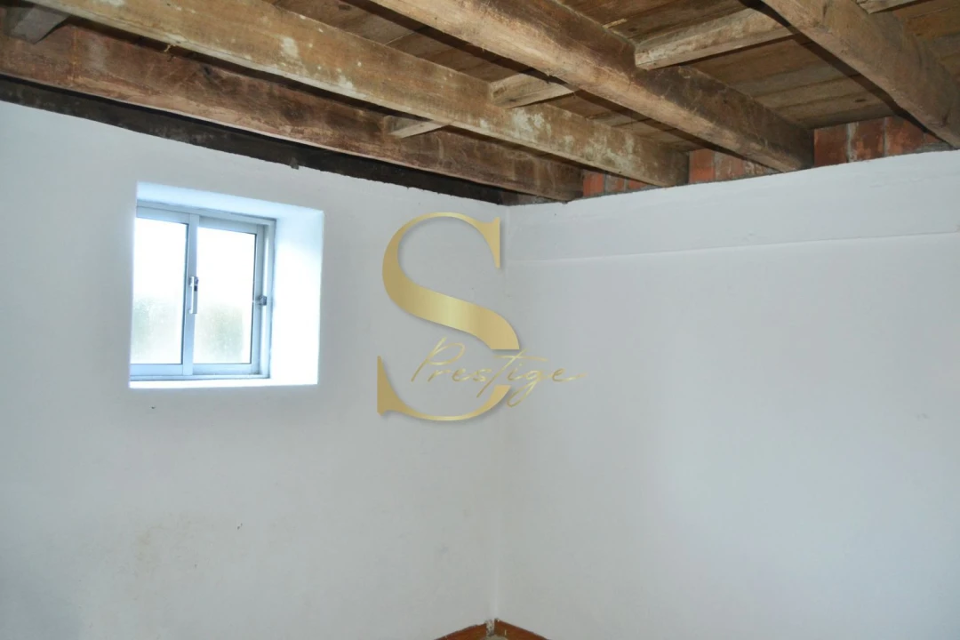 Moradia T4 para Venda em Maceira Foto 25