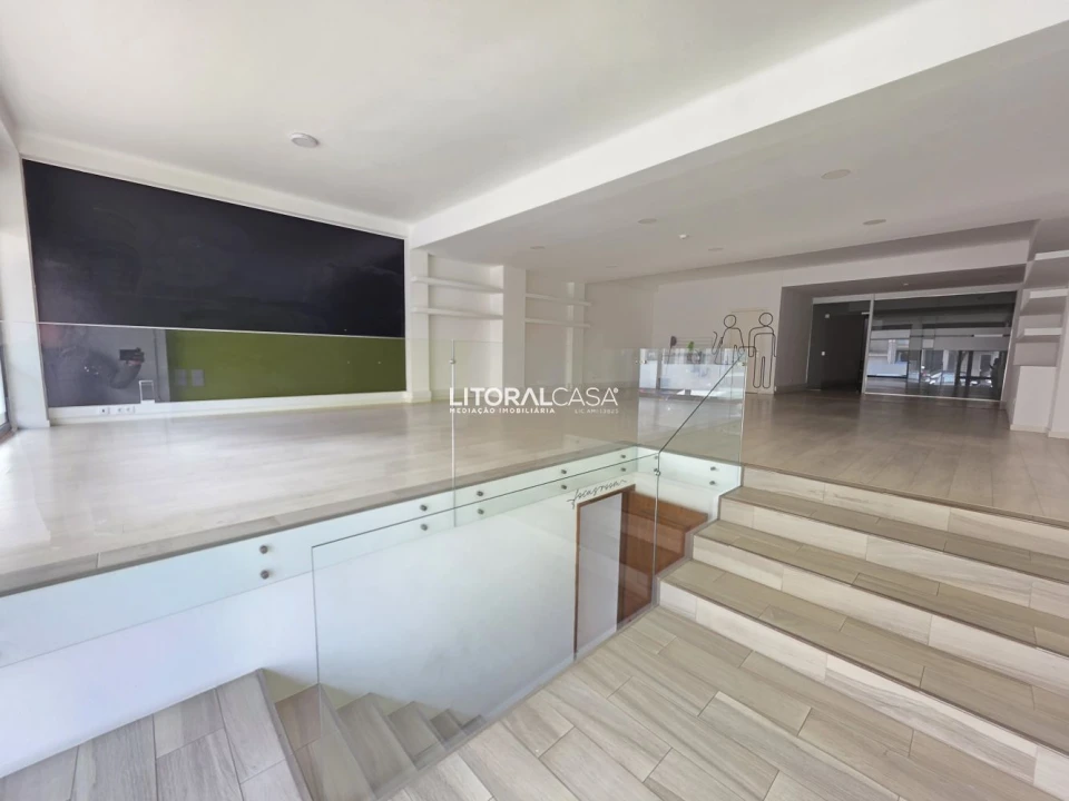 Loja para Venda em Aradas Foto 4