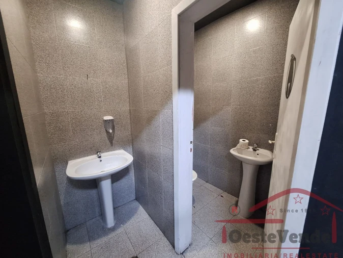 Loja para Arrendamento em Cadaval e Pêro Moniz Foto 15