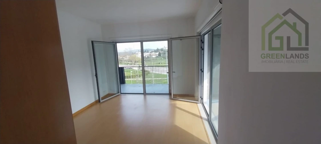 Apartamento T3 para Venda em Arganil Foto 9
