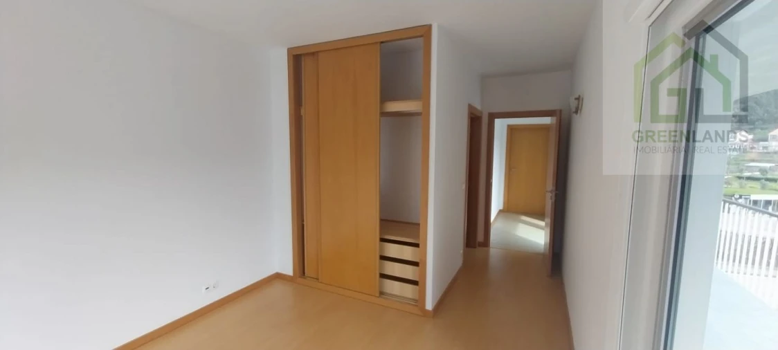 Apartamento T3 para Venda em Arganil Foto 10
