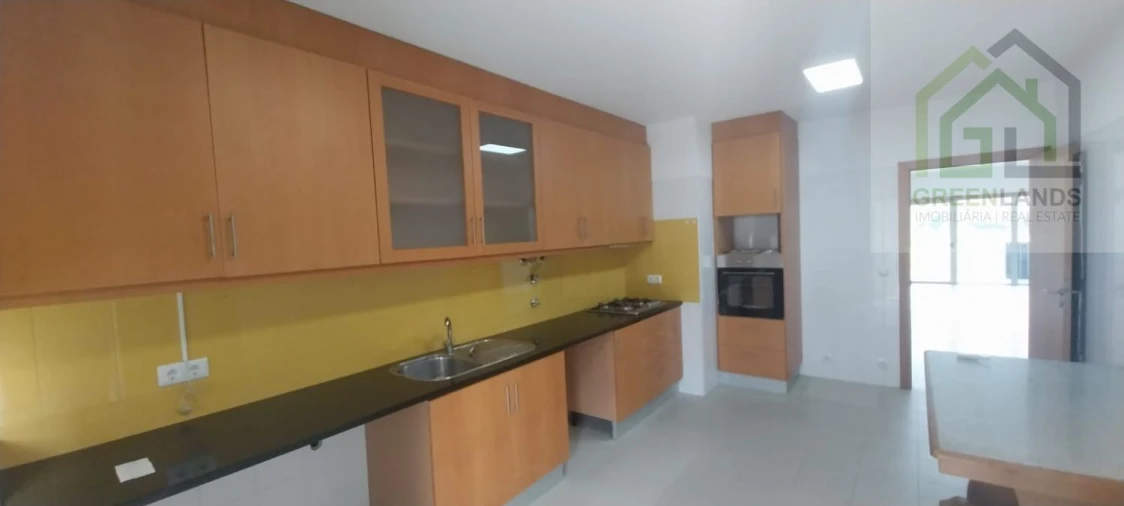 Apartamento T3 para Venda em Arganil Foto 23