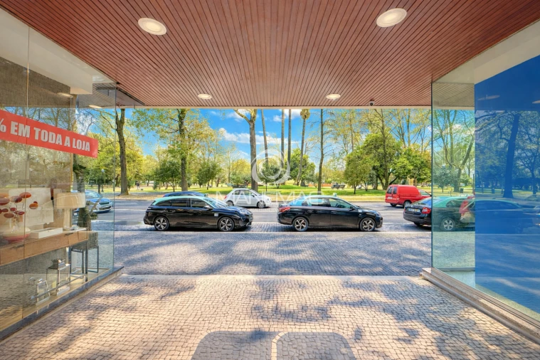 Loja para Venda em Cedofeita, Santo Ildefonso, Sé, Miragaia, São Nicolau e Vitória Foto 9