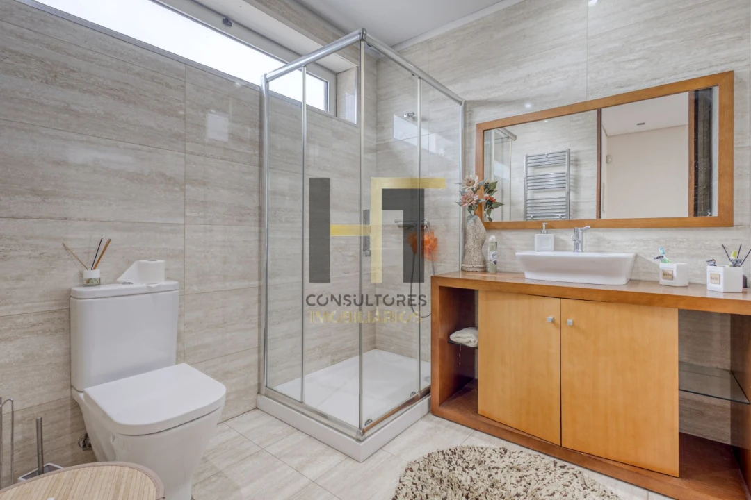 Moradia T3 para Venda em Alfena Foto 29