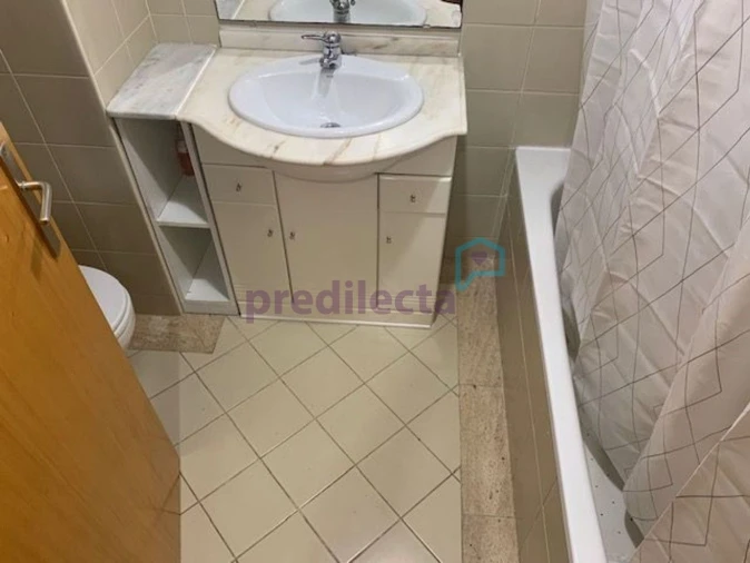 Apartamento T1 para Venda em Paranhos Foto 11