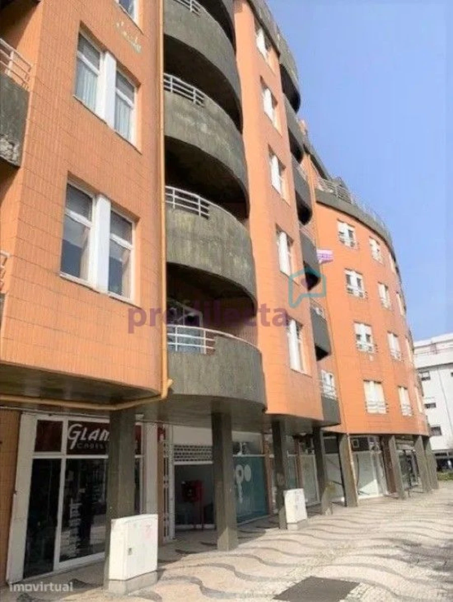 Apartamento T1 para Venda em Rio Tinto Foto 13