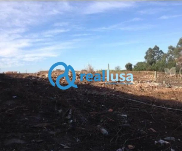 Terreno para Venda em Serzedo e Perosinho Foto 1