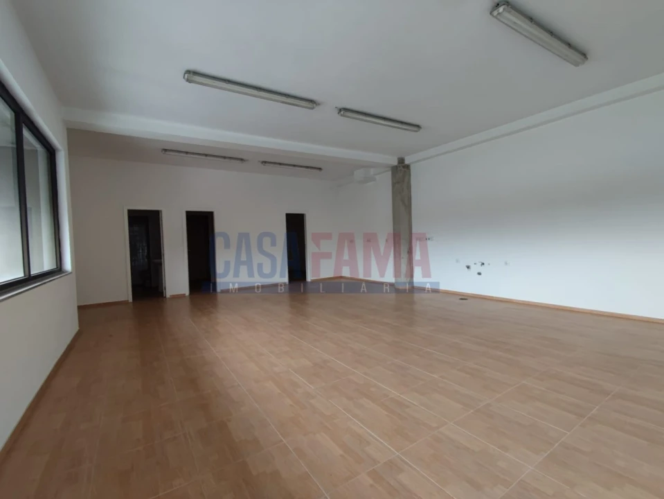 Armazém para Venda em Santo Tirso, Couto (Santa Cristina e São Miguel) e Burgães Foto 42