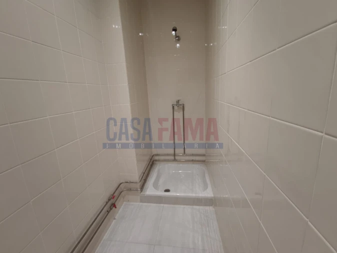 Armazém para Venda em Santo Tirso, Couto (Santa Cristina e São Miguel) e Burgães Foto 28