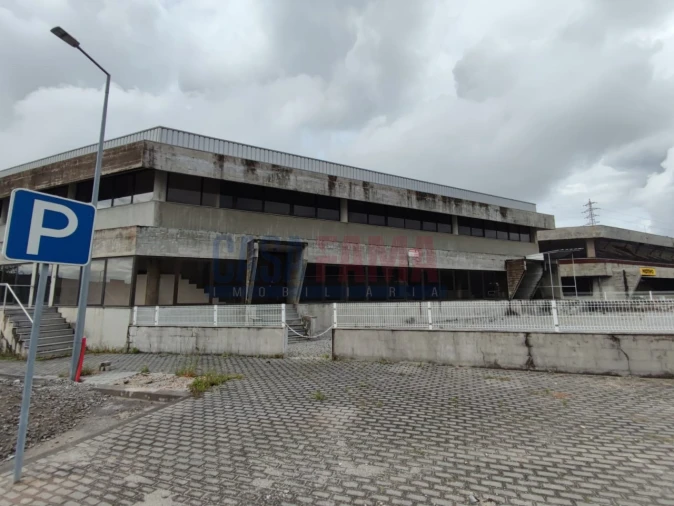 Armazém para Venda em Santo Tirso, Couto (Santa Cristina e São Miguel) e Burgães Foto 56