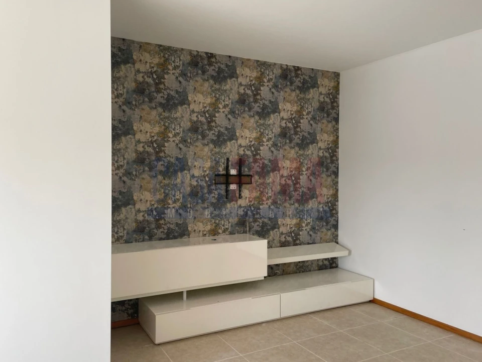 Apartamento T2 para Venda em Ribeirão Foto 8