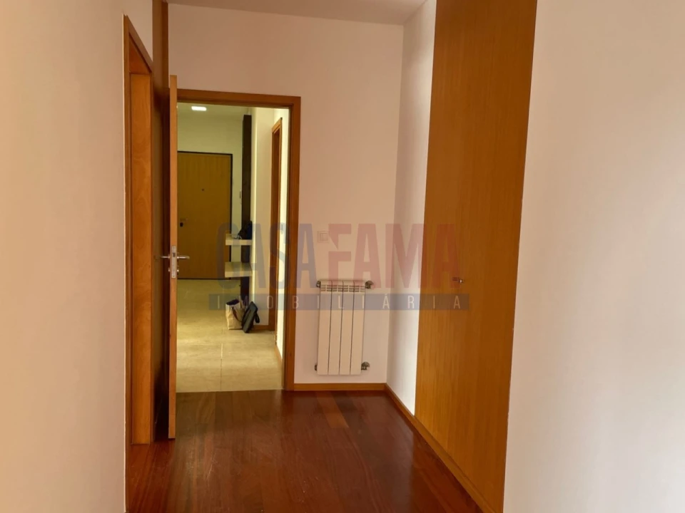 Apartamento T2 para Venda em Ribeirão Foto 11