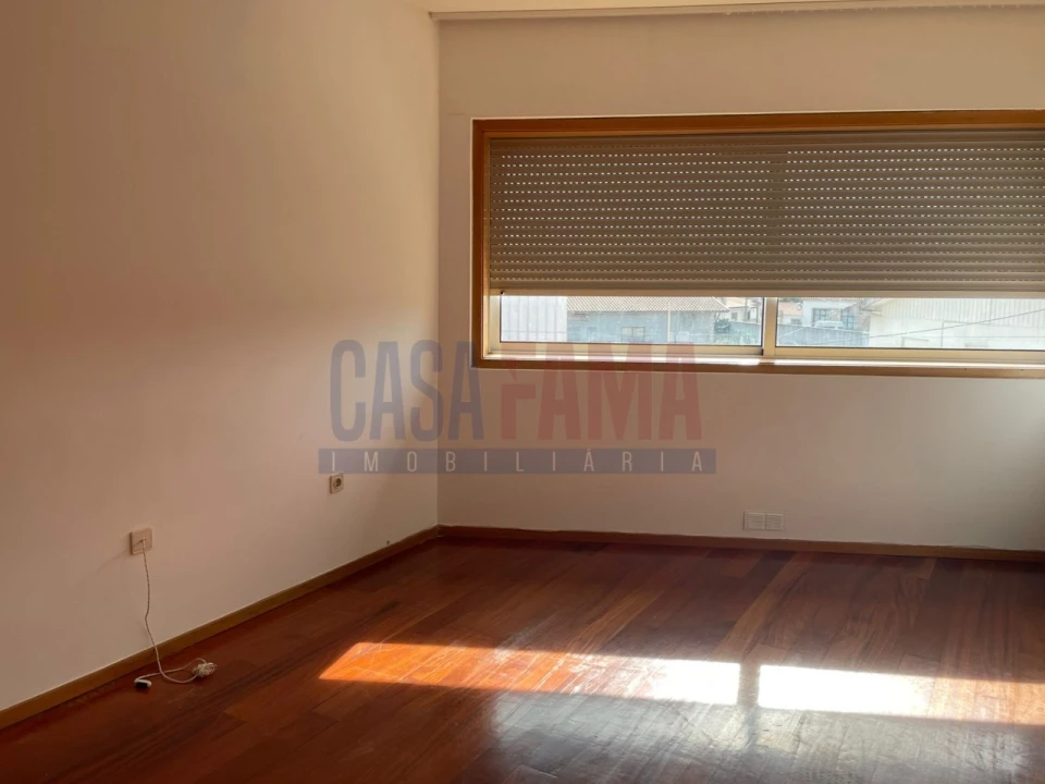 Apartamento T2 para Venda em Ribeirão Foto 23