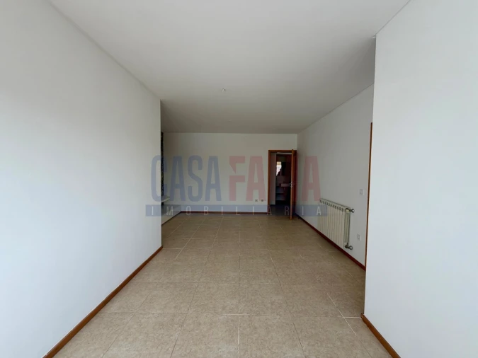 Apartamento T2 para Venda em Ribeirão Foto 6