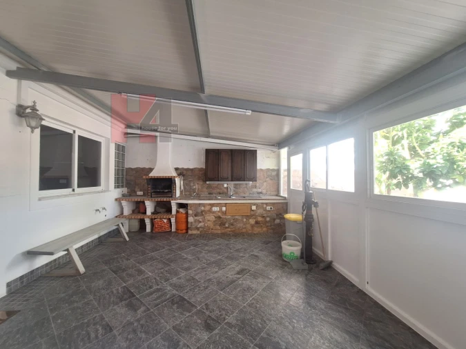 Moradia T4 para Venda em Assunção, Ajuda, Salvador e Santo Ildefonso Foto 36