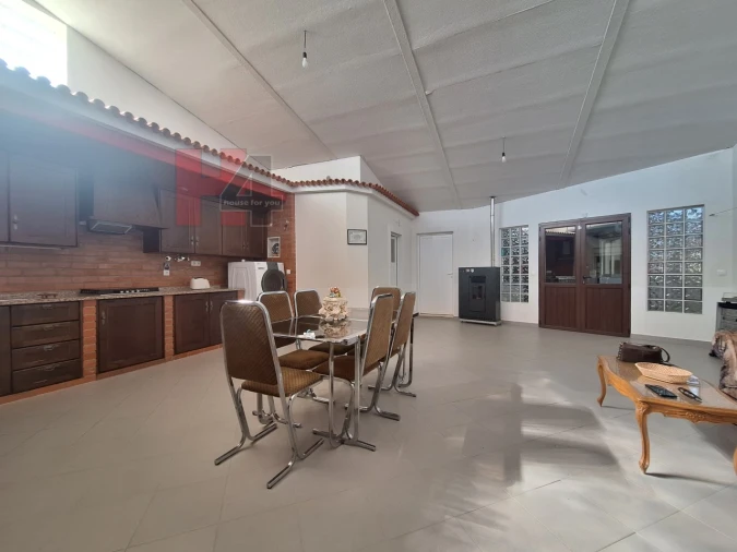 Moradia T4 para Venda em Assunção, Ajuda, Salvador e Santo Ildefonso Foto 30