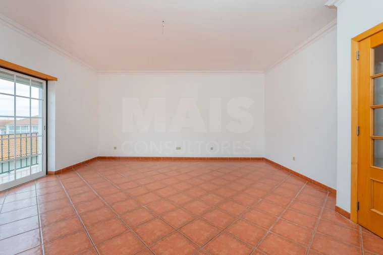 Apartamento T2 para Venda em Salvaterra de Magos e Foros de Salvaterra Foto 12
