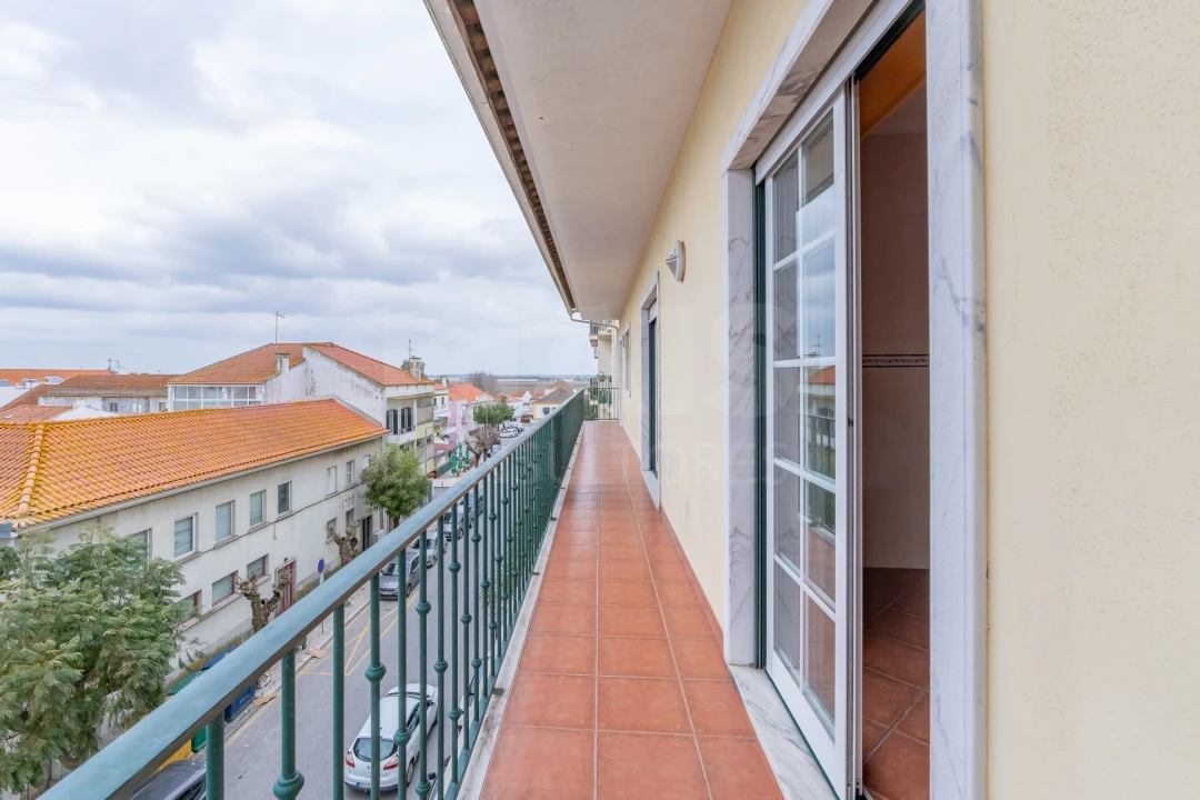 Apartamento T2 para Venda em Salvaterra de Magos e Foros de Salvaterra Foto 6