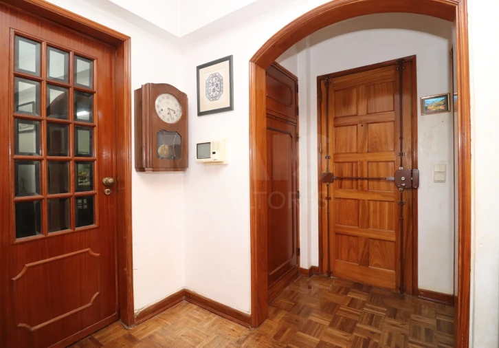 Apartamento T2 para Venda em Algueirão-Mem Martins Foto 3