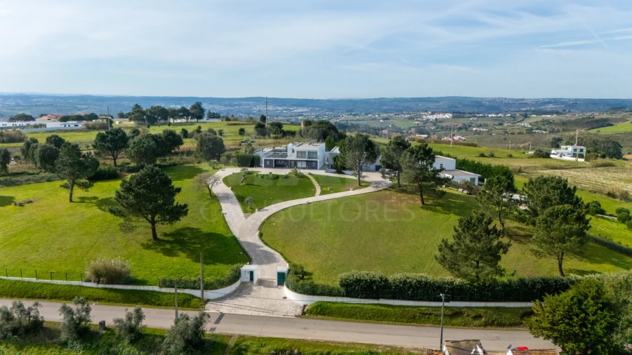 Moradia T4 para Venda em Carvalhal Foto 12