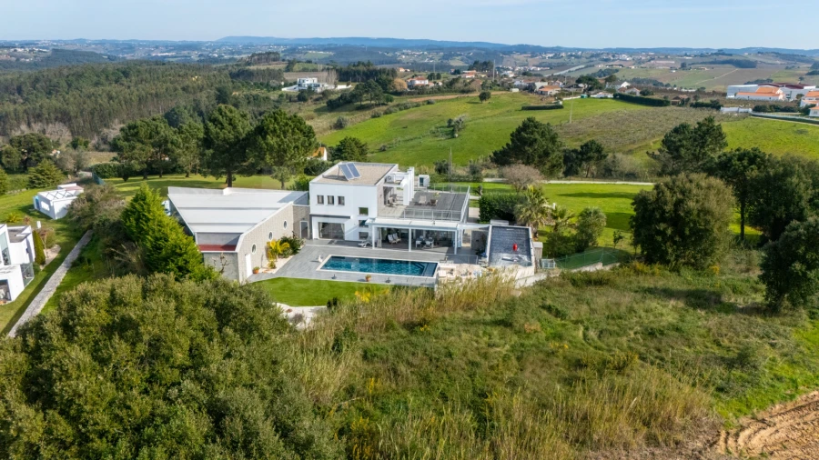 Moradia T4 para Venda em Carvalhal Foto 8