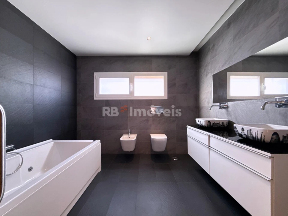 Moradia T4 para Venda em Nossa Sra de Fatima Foto 11