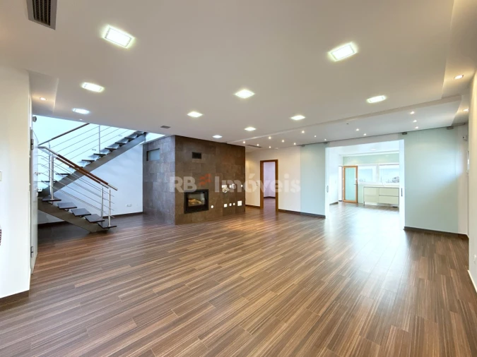 Moradia T4 para Venda em Nossa Sra de Fatima Foto 40