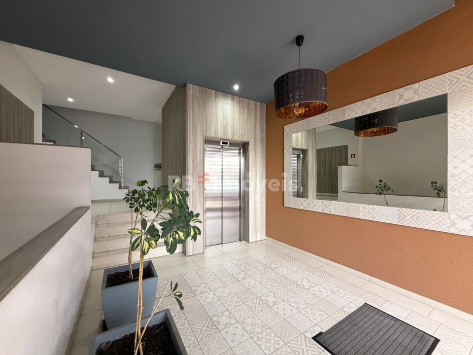 Apartamento T2 para Venda em Nossa Sra de Fatima Foto 31