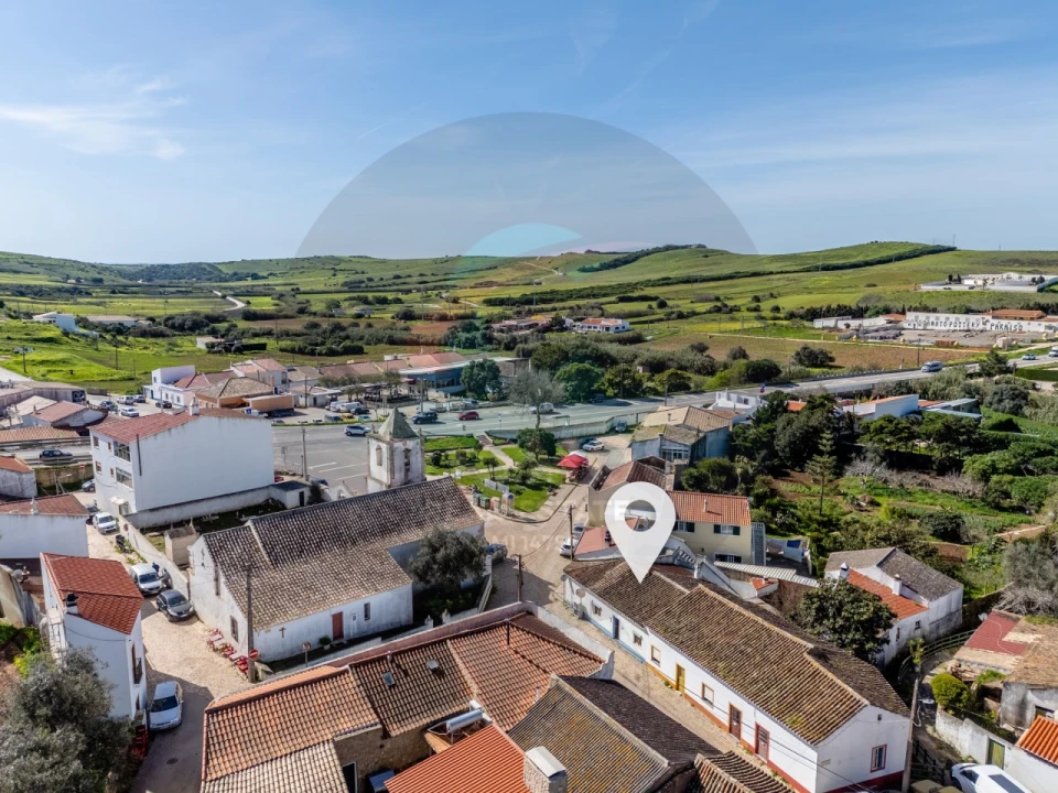 Moradia T3 para Venda em Vila do Bispo e Raposeira Foto 1