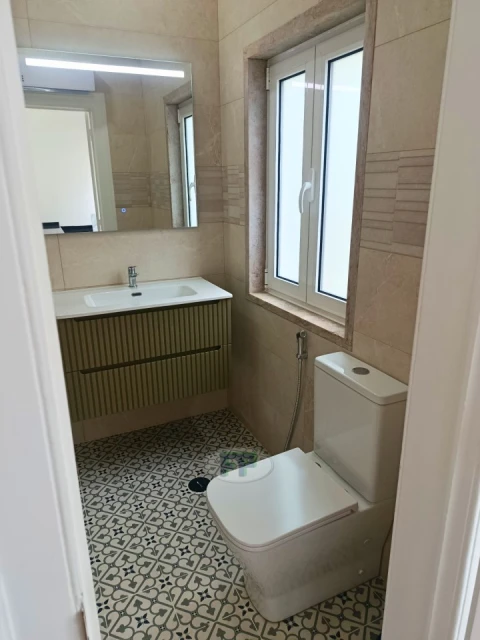 Apartamento T3 para Arrendamento em Penha de França