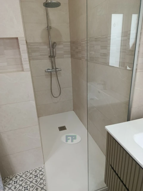 Apartamento T3 para Arrendamento em Penha de França