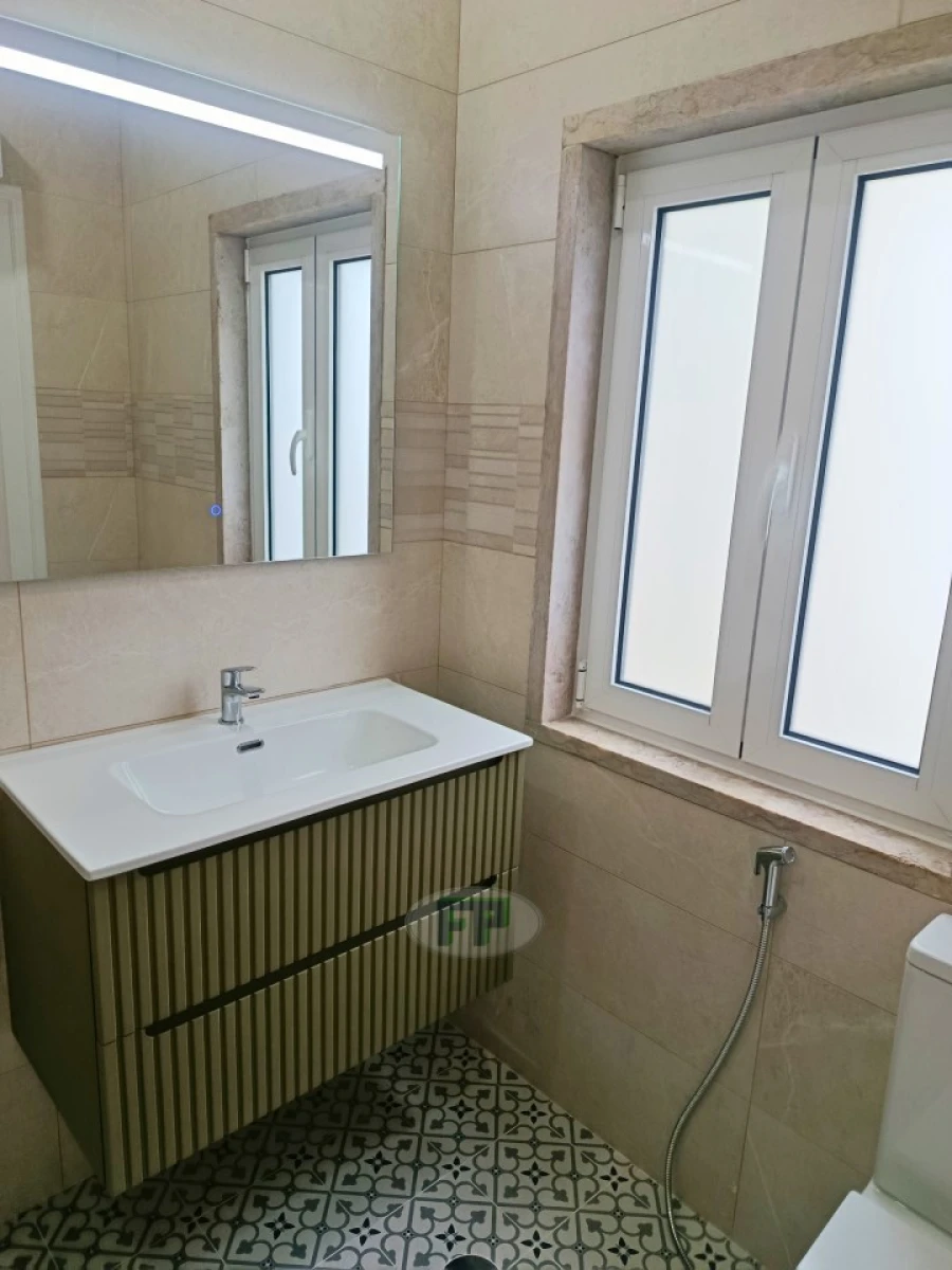Apartamento T3 para Arrendamento em Penha de França Foto 15