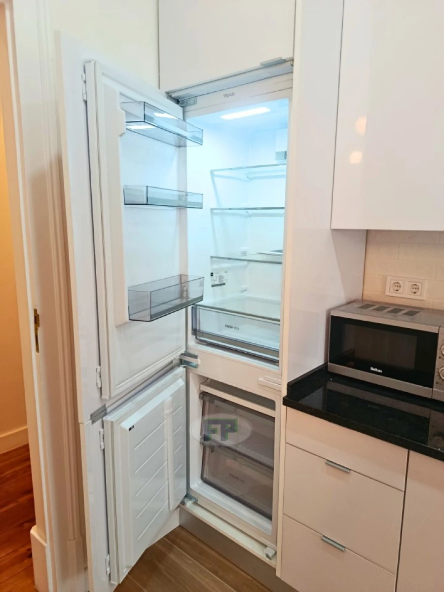Apartamento T3 para Arrendamento em Penha de França Foto 5