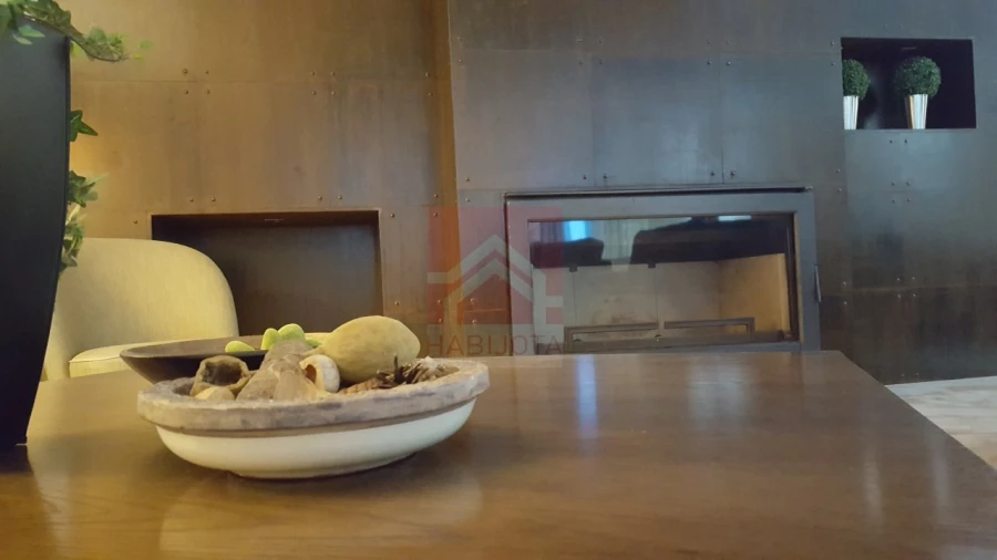 Prédio para Venda em Torre de D. Chama Foto 22